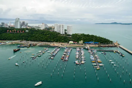 Beach Bliss: Your Guide to Awesome Pattaya Beach Rentals in 2024