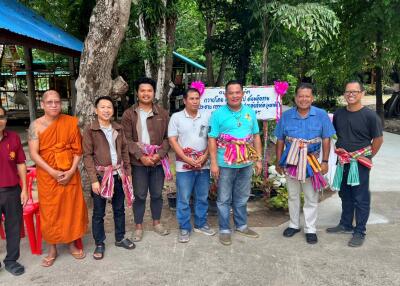 ศุภาลัย ใจบุญ เทถนน-บันไดคอนกรีต บำรุงศาสนสถาน จ.อุดรธานี