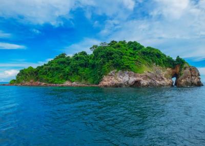 Embarking on an Island-Hopping Journey in Rayong