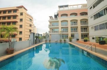 Pattaya Beach Condo