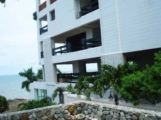 Pingpha Condominiums Pattaya