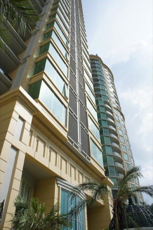 Royce Private Residences