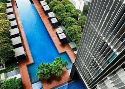 The Met Sathorn