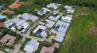 Sea Breeze Villas Hua Hin