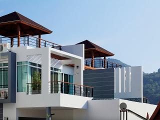 Kata Sea View Villas