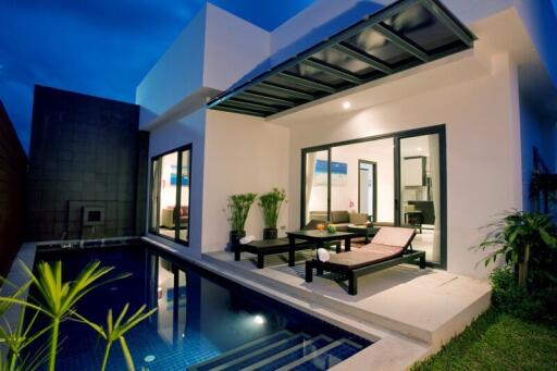 Seastone Pool Villas