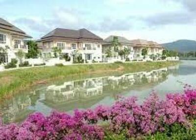Land and Houses Park Phuket