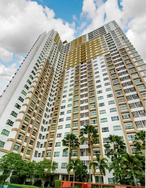 Q House Condo Sathorn