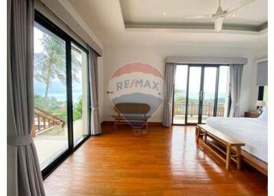 Stunning 4-bedroom sea view villa for sale Ideal investment villa