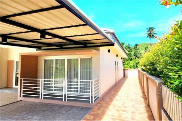 2 Bedrooms House in Maenam, Koh Samui  for Sale