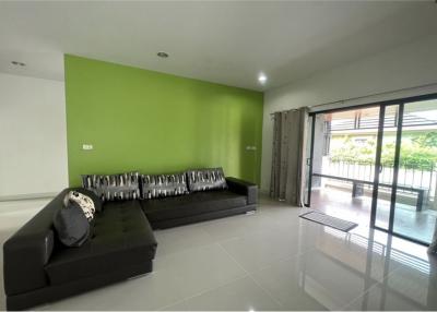 3 BEDROOMS HOUSE FOR SALE IN THE CENTER OF NST!!