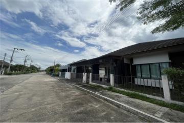 3 BEDROOMS HOUSE FOR SALE IN THE CENTER OF NST!!