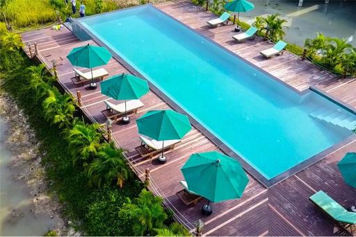 Freehold Tropical Wellness Resort For Sale