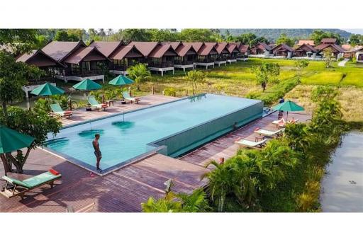 Freehold Tropical Wellness Resort For Sale