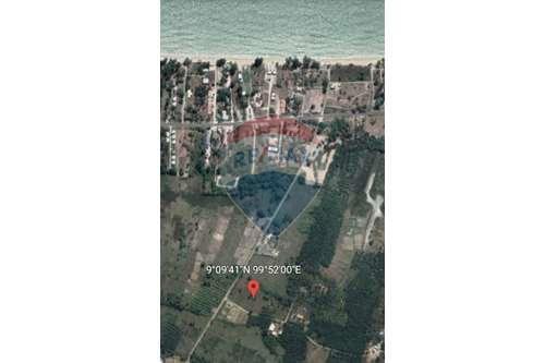 QUICK SALE!! LAND NEAR THE BEACH IN KHANOM, NST