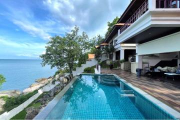 Oceanfront Pool Villa for Sale in Chaweng Noi