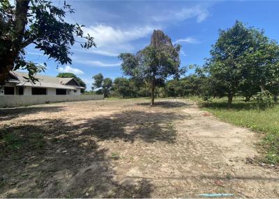 Land for sale walking distance to the beach - 920121034-170