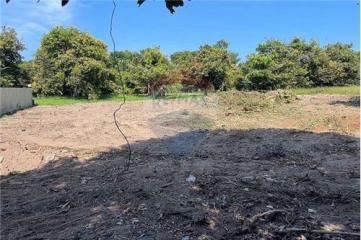 Land for sale walking distance to the beach - 920121034-170