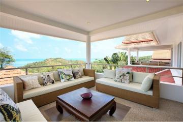 6 Bedrooms Stunning villa Ocean view