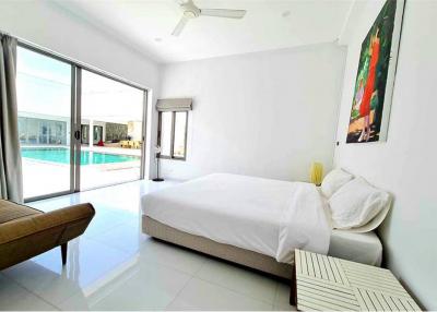 MODERN VILLA FOR SALE IN BOPHUT, KOH SAMUI