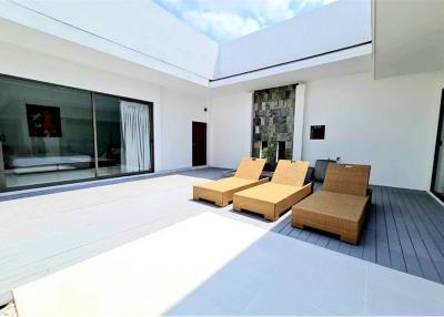 MODERN VILLA FOR SALE IN BOPHUT, KOH SAMUI