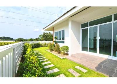 121 Sqm., 3 Beds, 2 Baths House listed for ฿ 2,490,000.