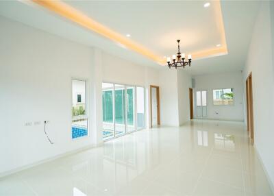 Single house Pool Villa for sale in Baan Dusit