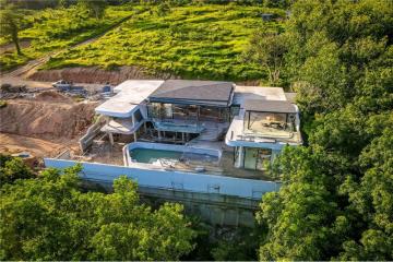 5 Bedrooms Luxury Pool Villa