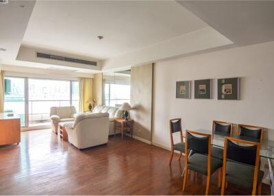 Room with a view for sale on Chan Road, Sathorn