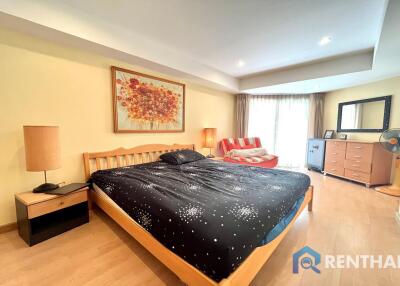 Hot sale Jomtien Beach Condominium (Rimhad) 1 bedroom 55 sq.m.