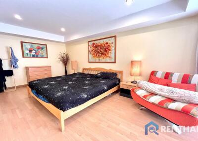 Hot sale Jomtien Beach Condominium (Rimhad) 1 bedroom 55 sq.m.