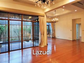 4 Bed 5 Bath 450 SQ.M Baan Sansiri Sukhumvit 67