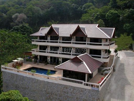PAT2735: 14 room established resort in Patong