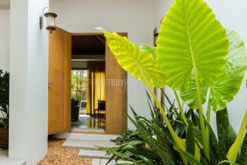 CHA2316: 3 Bed Luxury Villa For Sale in Chalong