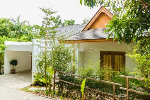 CHA2316: 3 Bed Luxury Villa For Sale in Chalong