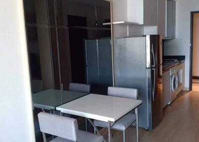 1 Bedroom For Rent in Sky Walk Condominium, Phra Khanong Nuea, Watthana, Bangkok