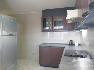 4 Bedrooms Condo for Rent in United Tower Thonglor, Khlong Tan Nuea, Watthana, Bangkok