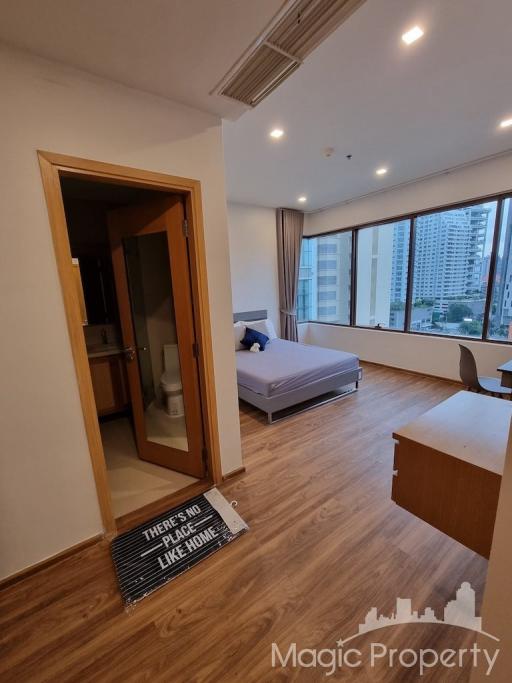 2 Bedroom Condominium for Rent in The Emporio Place Sukhumvit 24, Khlong Tan, Khlong Toei, Bangkok