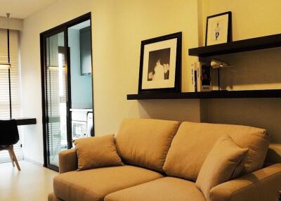 1 bedroom condominium for rent in Rhythm Sukhumvit 36-38, Phra Khanong, Khlong Toei, Bangkok.