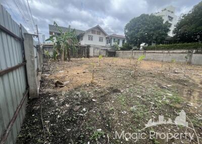 101 Sq.wah Land For Sale in Soi Pridi Sukhumvit 71, Watthana, Bangkok