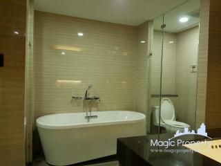 1 Bedroom Condominium For Sale in Klass Langsuan, Lumphini, Pathumwan, Bangkok