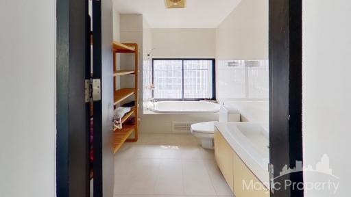 2 Bedrooms For Sale in The Alcove Thonglor 10, Khlong Tan Nuea, Watthana, Bangkok