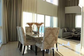 4 Bedroom Duplex For Sale in Millennium Residence, Sukhumvit 20, Bangkok