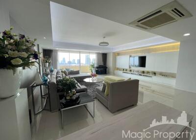 3 Bedroom Condominium for Sale in Oriental Tower, Khlong Tan Nuea, Watthana, Bangkok