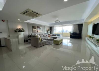 3 Bedroom Condominium for Sale in Oriental Tower, Khlong Tan Nuea, Watthana, Bangkok