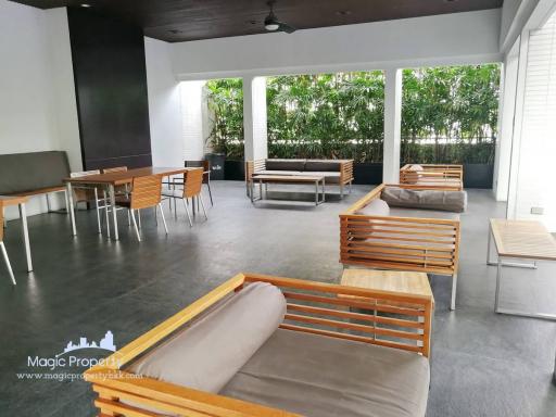 2 Bedroom condominium for sale in Noble Ora, Khlong Tan Nuea, Watthana, Bangkok.