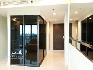 3 Bedroom Condominium For Sale in C Ekkamai, Watthana, Bangkok