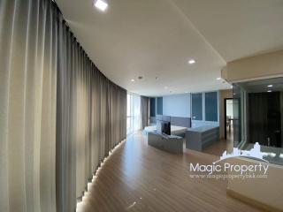 3 Bedrooms Condo For Sale in Sky Walk Residence, Phra Khanong Nuea, Watthana, Bangkok