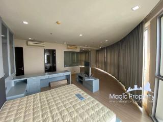 3 Bedrooms Condo For Sale in Sky Walk Residence, Phra Khanong Nuea, Watthana, Bangkok