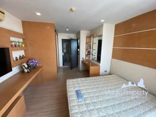 3 Bedrooms Condo For Sale in Sky Walk Residence, Phra Khanong Nuea, Watthana, Bangkok